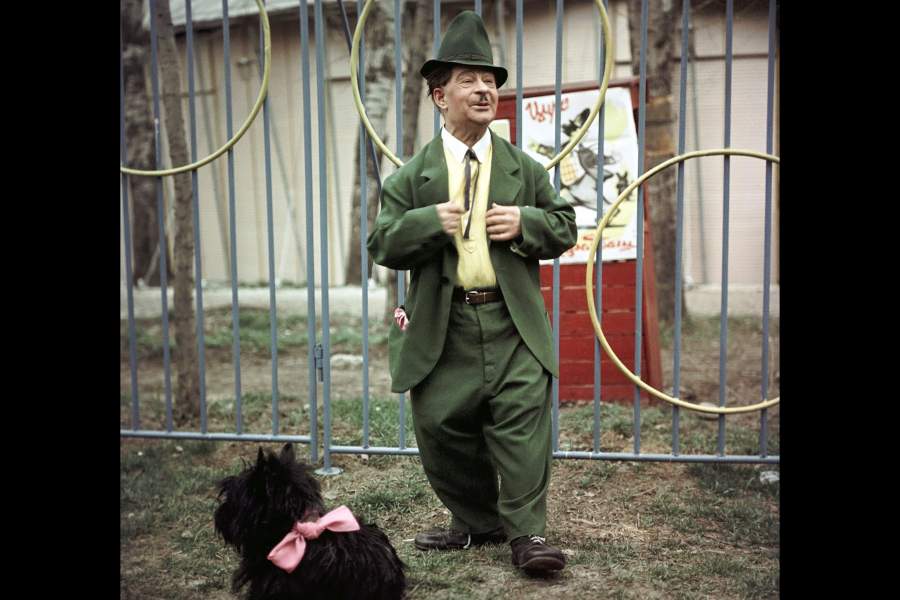 Артист Московского цирка Михаил Николаевич Румянцев (Карандаш)