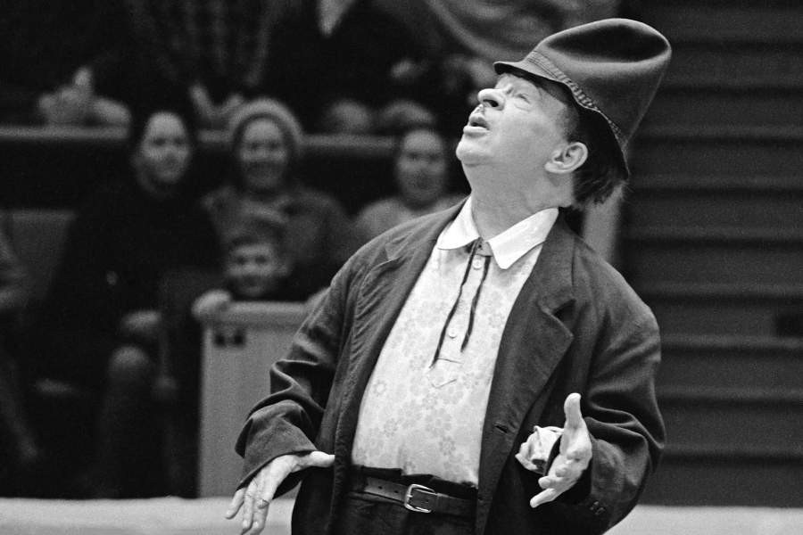 Артист Московского цирка Михаил Николаевич Румянцев (Карандаш)