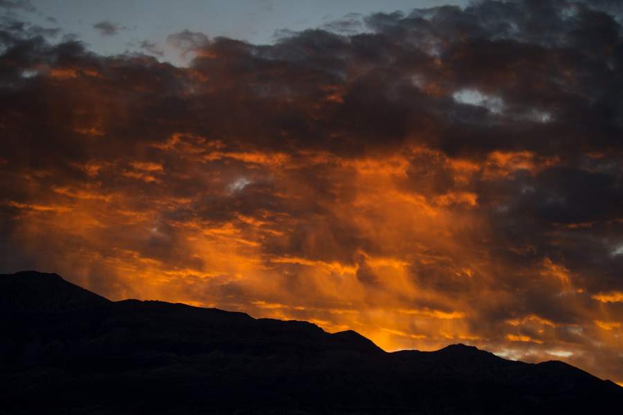 закат в горах