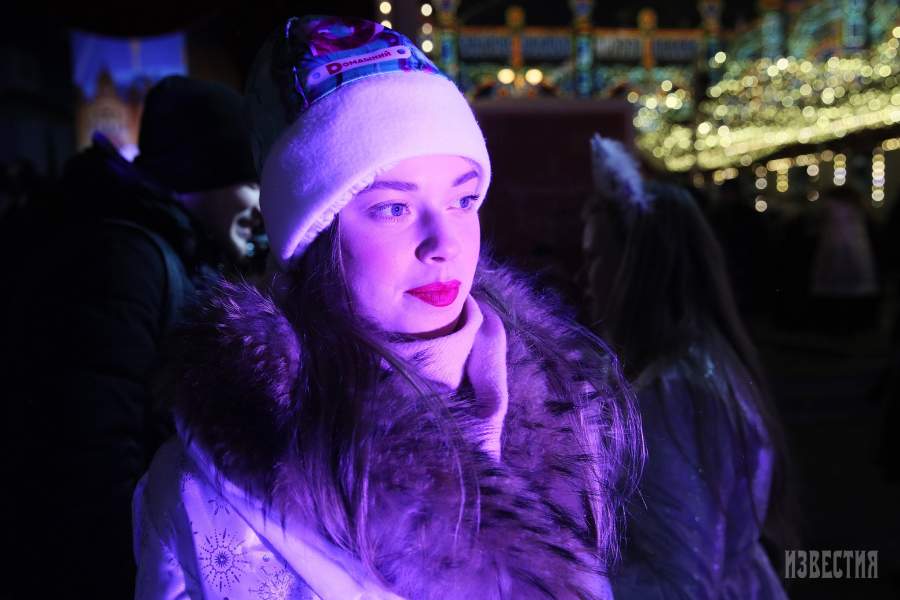 Парад снегурочек