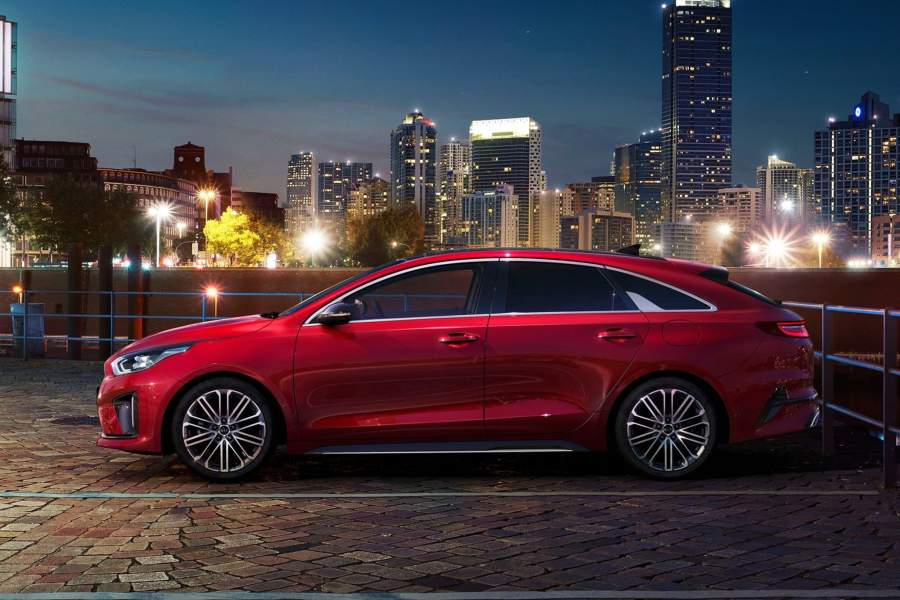 Щедрыми на премьеры оказались и корейцы из Kia