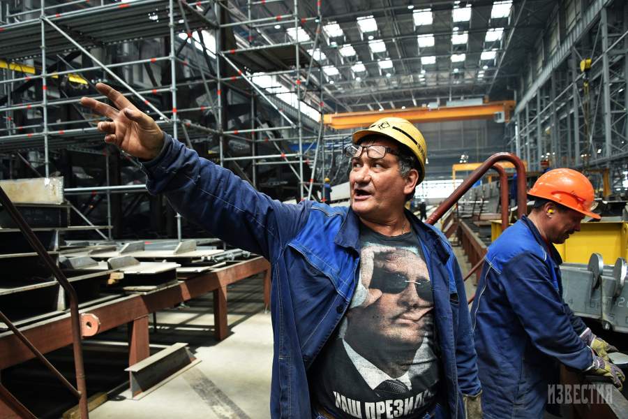 Рабочие судостроительного комплекса «Звезда»