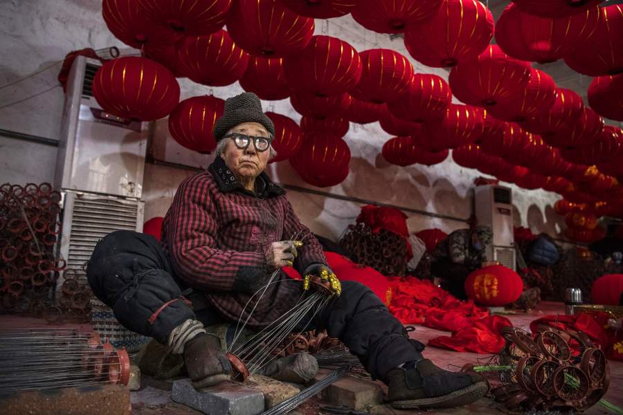 Производство китайских фонариков