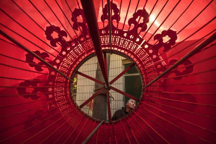 Производство китайских фонариков