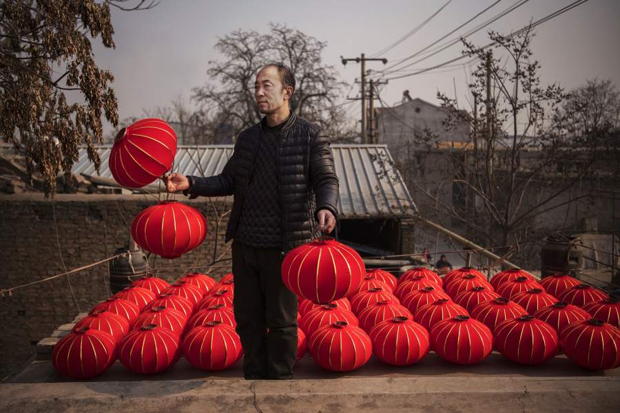 Производство китайских фонариков