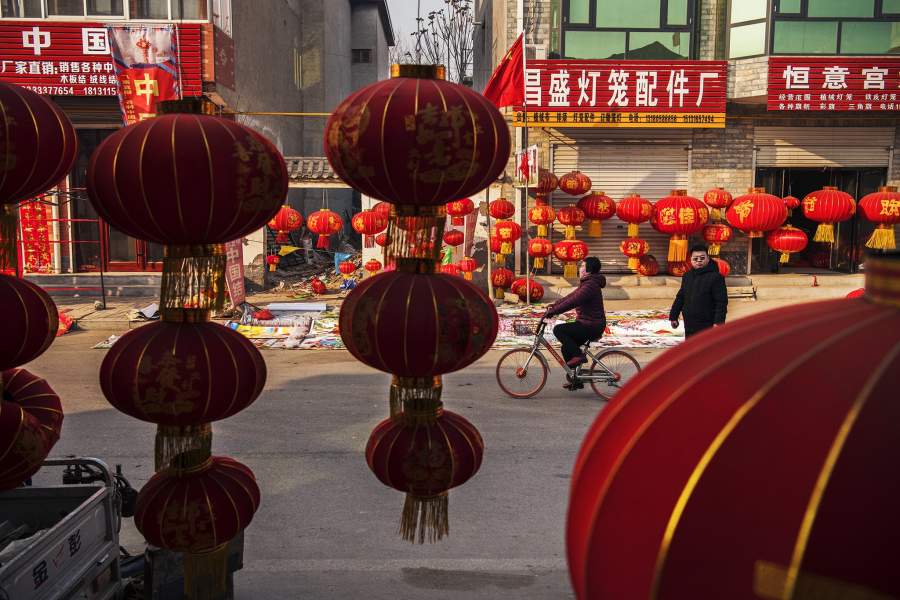 Производство китайских фонариков