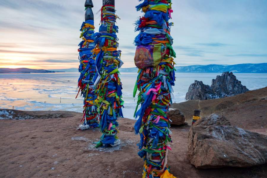 Замерзший Байкал