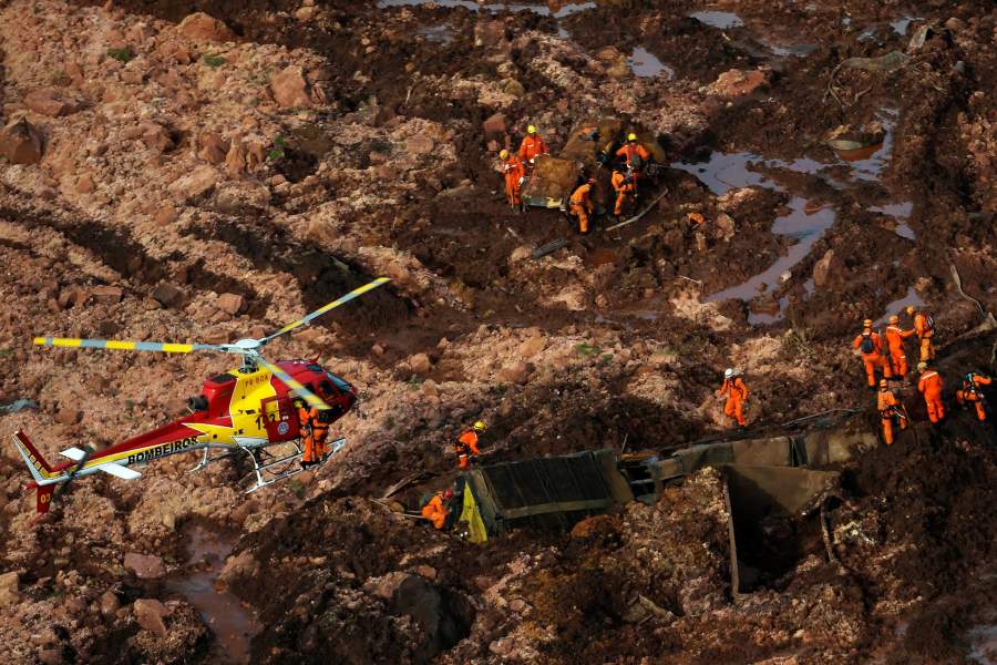 Последствия прорыва дамбы в Бразилии