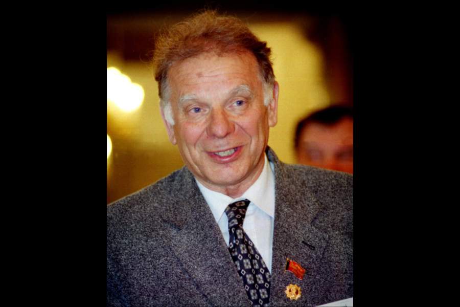 Жорес Алферов