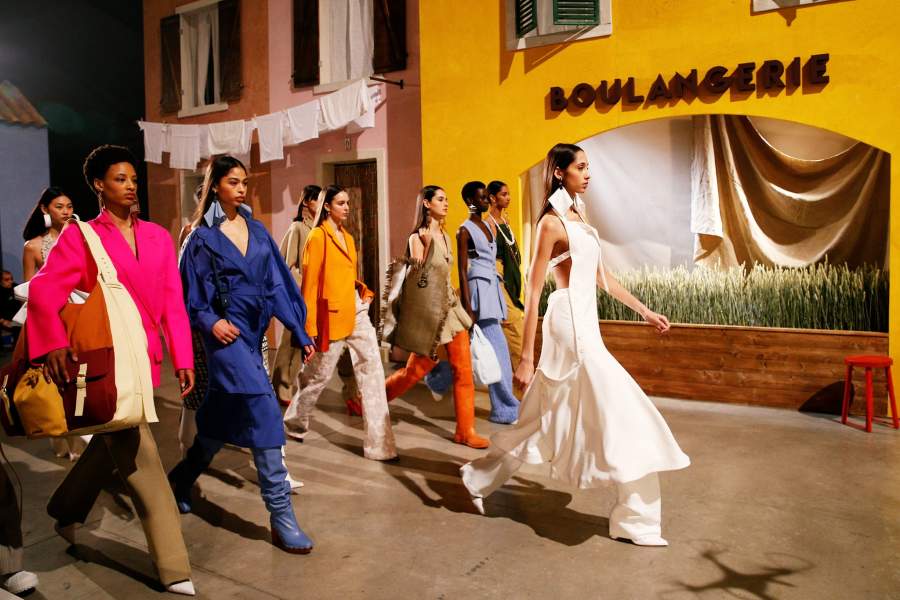 Неделя моды в Париже