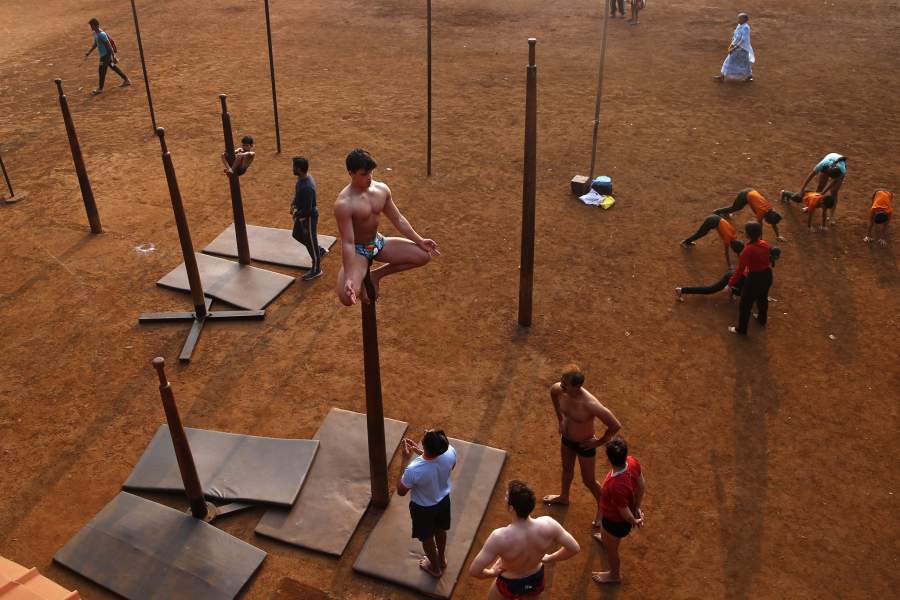 Индийский традиционный спорт Маллакхамб