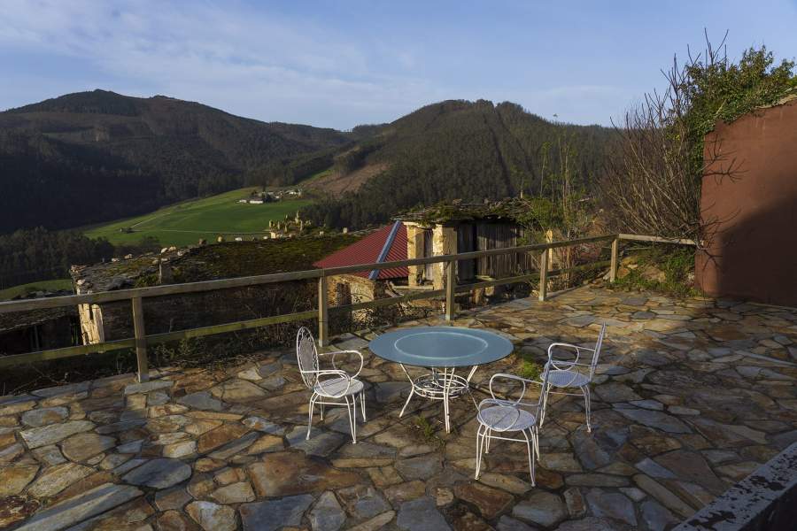 Деревни на продажу в Испании