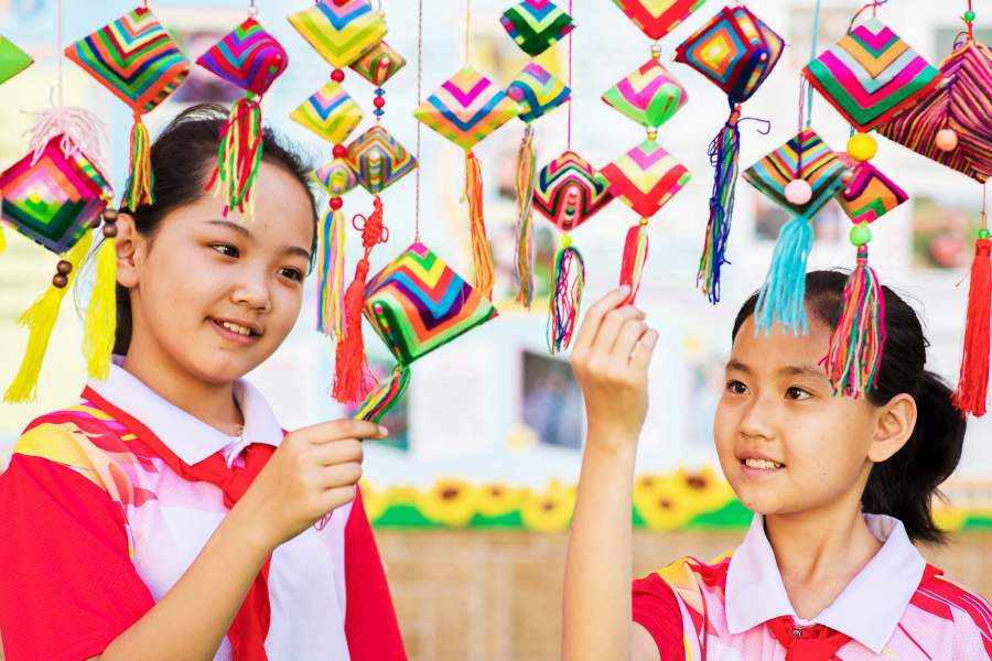 Фестиваль драконьих лодок в Китае