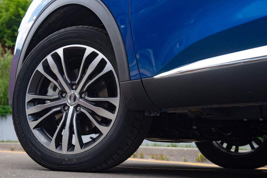 Первый тест-драйв нового кроссовера Haval F7