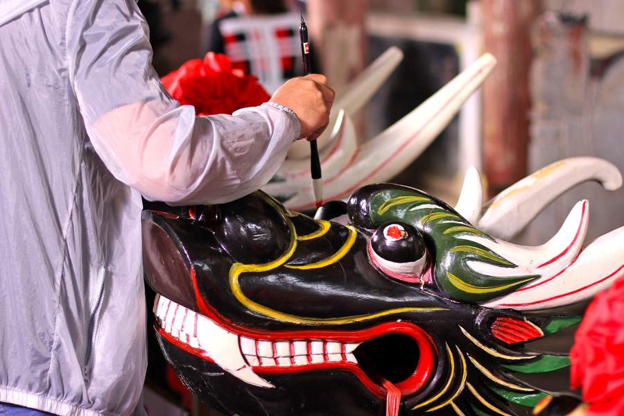 Фестиваль драконьих лодок в Китае