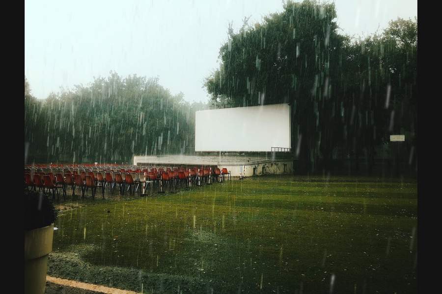 Второе место заняла россиянка Юлия Ибраева, поэтично увидевшая римские сады Боргезе