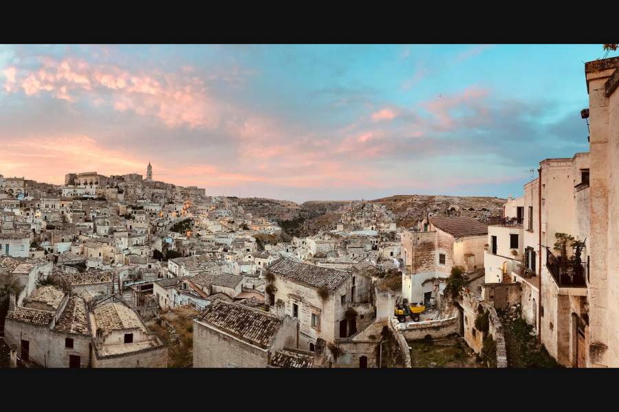 Величественный вид итальянского города Матера принес третье место в номинации «Панорама» южноафриканке Джессике Нотело