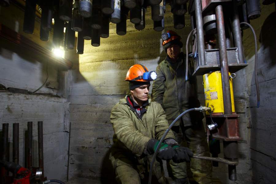 Ремонт статуи «Родина-мать» на Мамаевом кургане Волгограда