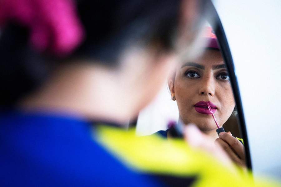 Женщина-байкер из Ирана