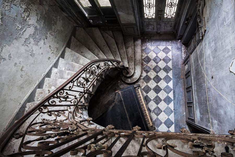 Выставка «Реквием по фортепиано»