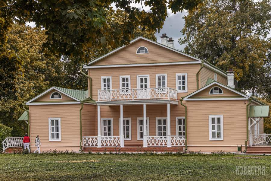 Усадьба Тарханы