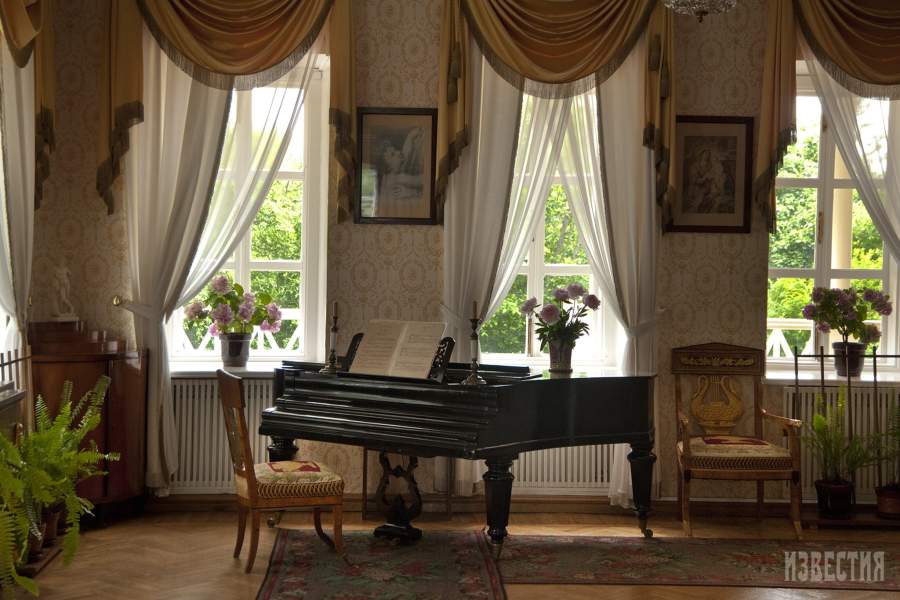 Усадьба Тарханы