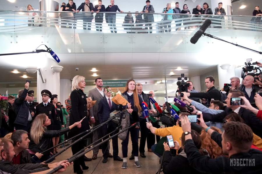 Мария Бутина в международном аэропорту Шереметьево