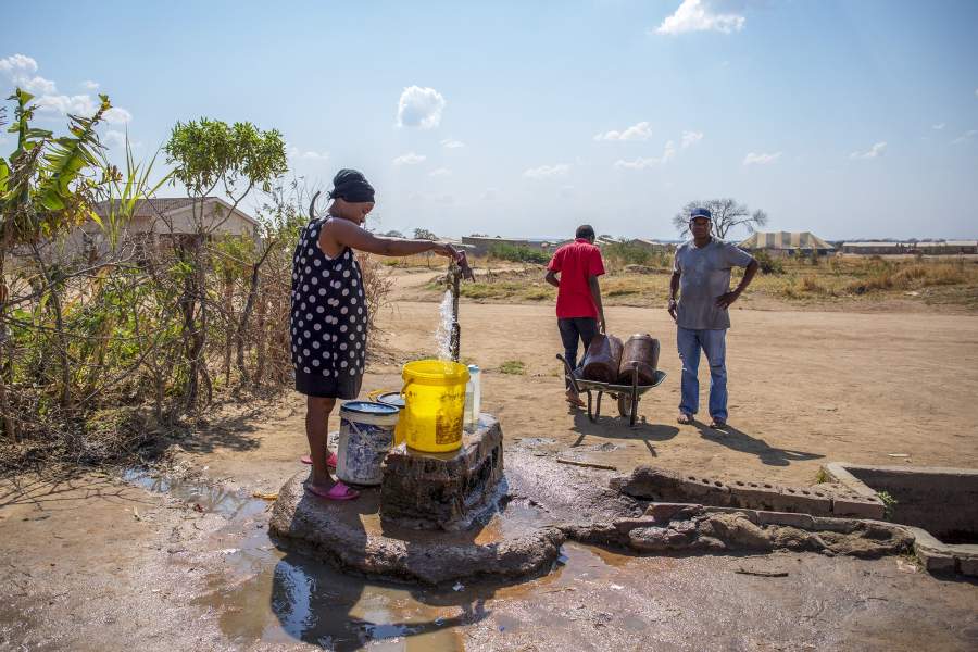 В Африке обмелел водопад Виктория