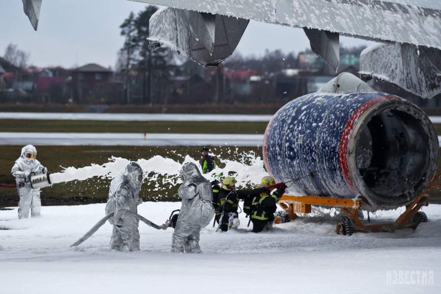 Учения МЧС в международном аэропорту Шереметьево по ликвидации условной чрезвычайной ситуации
