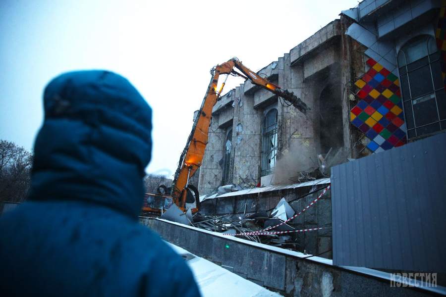 Снос киноцентра «Соловей» в Москве 