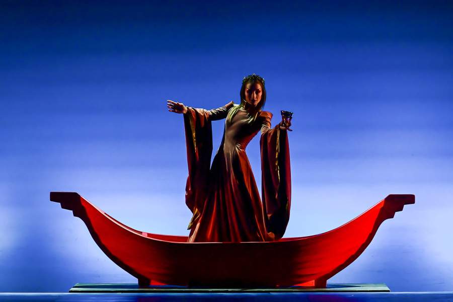 Спектакль «Хроники Нарнии. Конь и его мальчик»