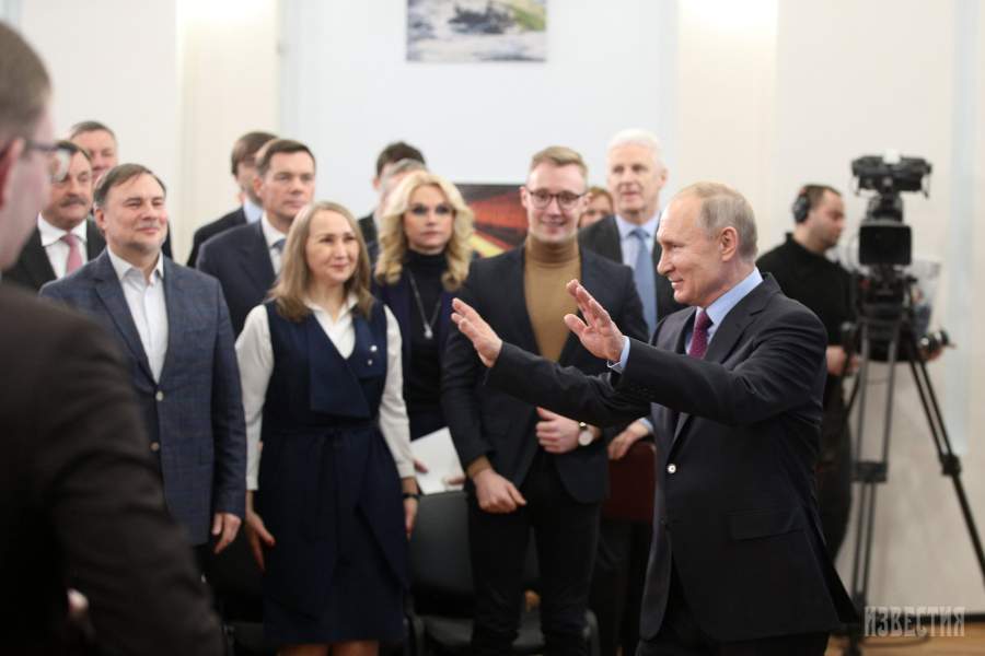 Владимир Путин во время рабочей поездки в Череповец