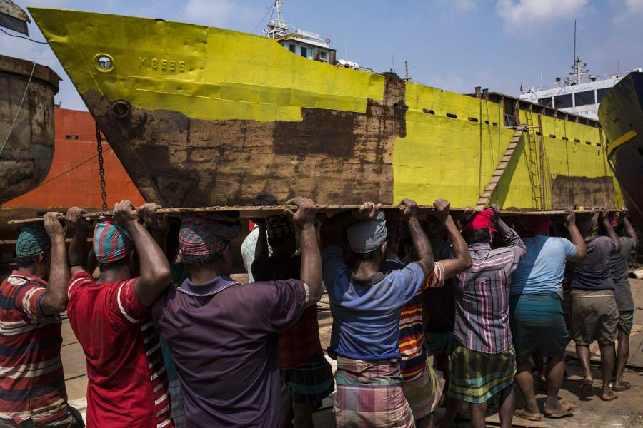 Корабли в Дакке