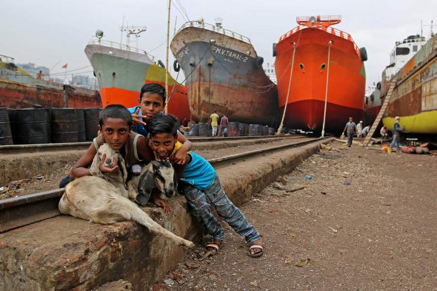 Корабли в Дакке