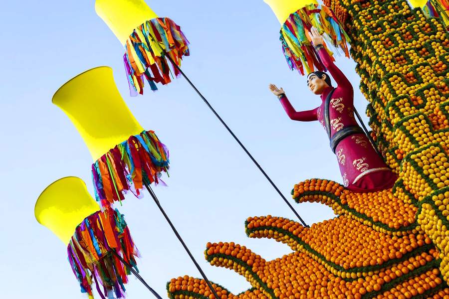 Фестиваль лимонов в Ментоне