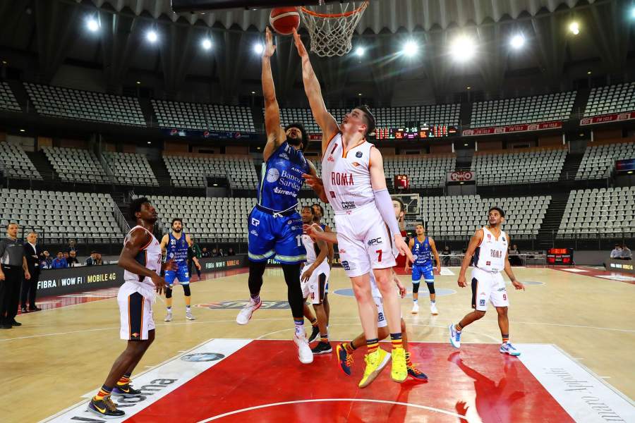 Спортивные события без зрителей (коронавирус)