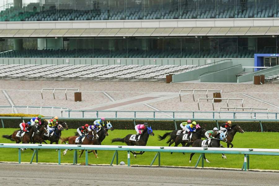 Спортивные события без зрителей (коронавирус)