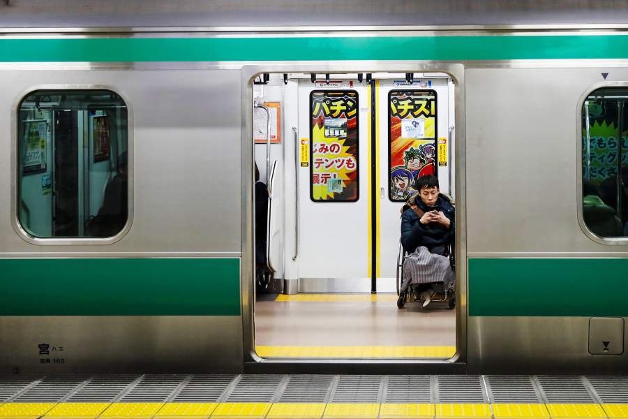 Японский танцор Кента Камбара