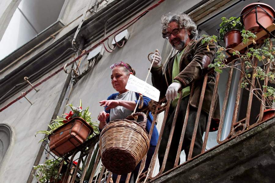 Корзинки с едой в Неаполе