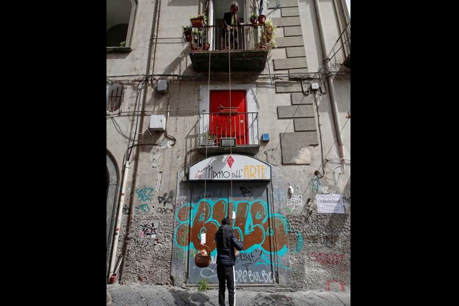 Корзинки с едой в Неаполе