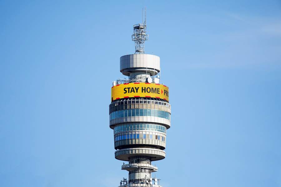 Оставайтесь дома