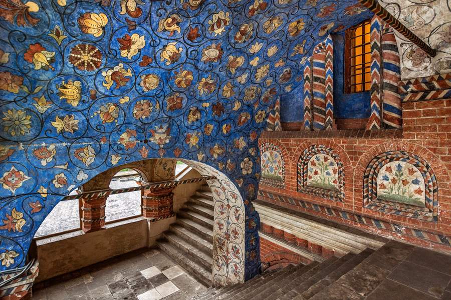 Интерьеры соборов