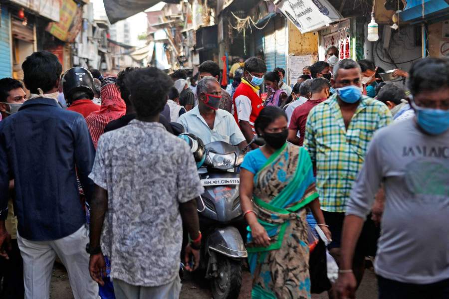 Коронавирус в трущобах Мумбаи