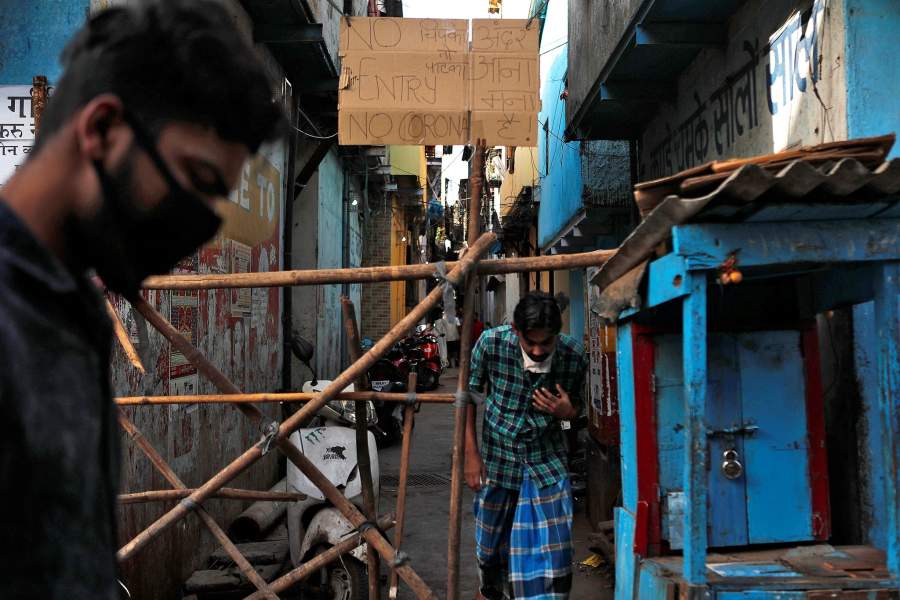 Коронавирус в трущобах Мумбаи
