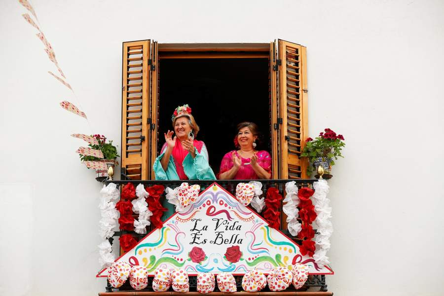 Праздник на балконах в Испании