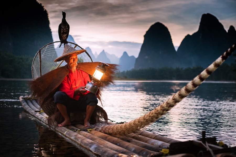 Традиционная рыбалка с бакланами (Китай)