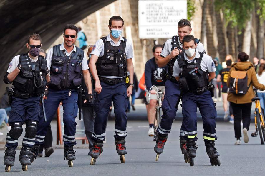 Смягчение карантинных мер в мире