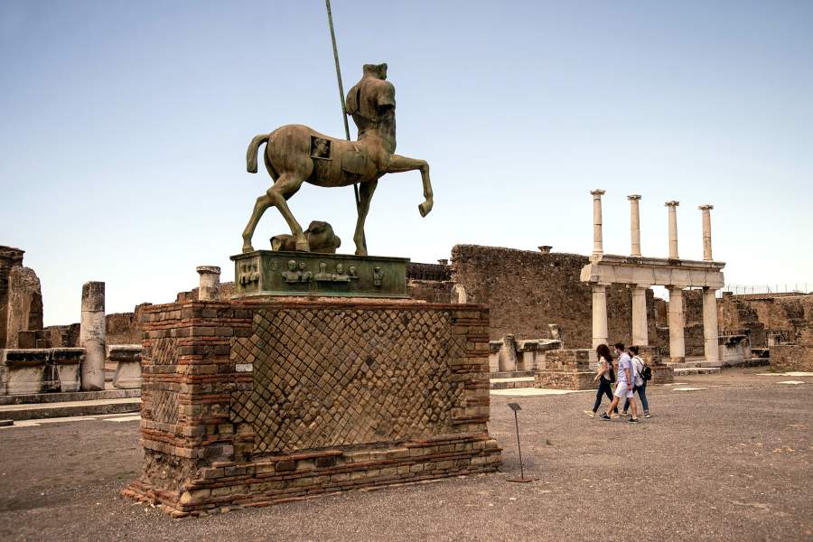 Археологический комплекс Помпеи открыли для посетителей в Италии