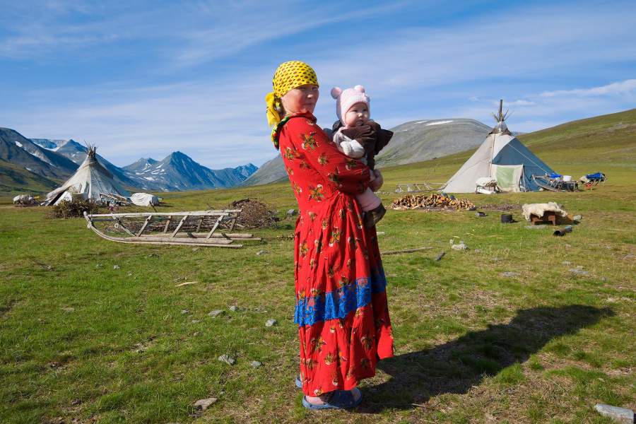 Летняя стоянка оленеводов (Ямал)