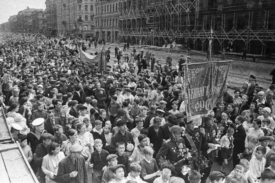 Парад Победы в Ленинграде 8 июля 1945 года